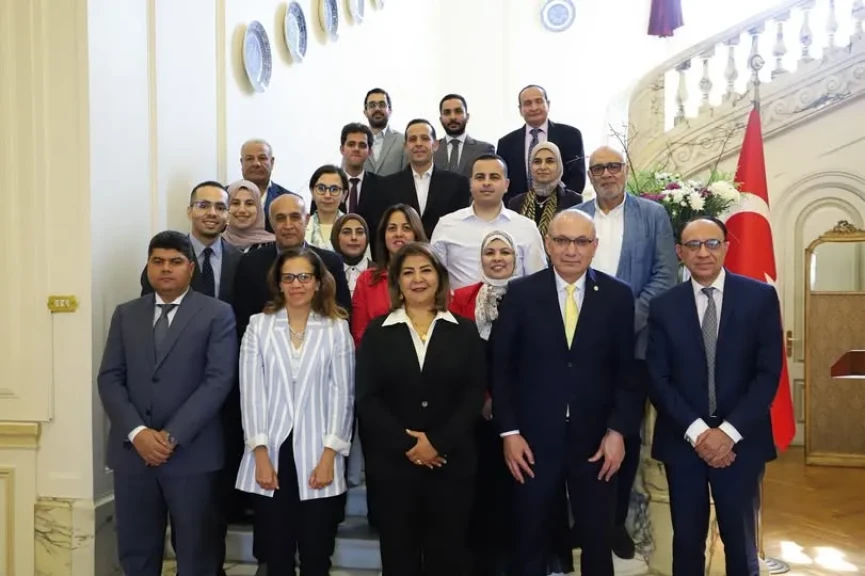الاتحاد من أجل المتوسط والرئاسة التركية لمؤتمر الأطراف (COP31) يعقدان في القاهرة مشاورات الحوار المتوسطي تحضيرا لمؤتمر المناخ في أنطاليا