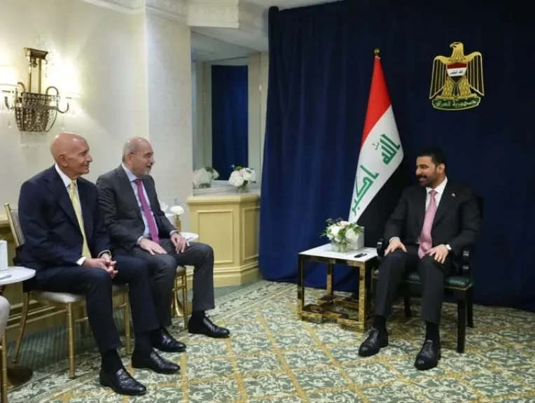 الأردن والعراق يؤكدان تسريع تنفيذ مشروعي أنبوب البصرة–العقبة والربط الكهربائي