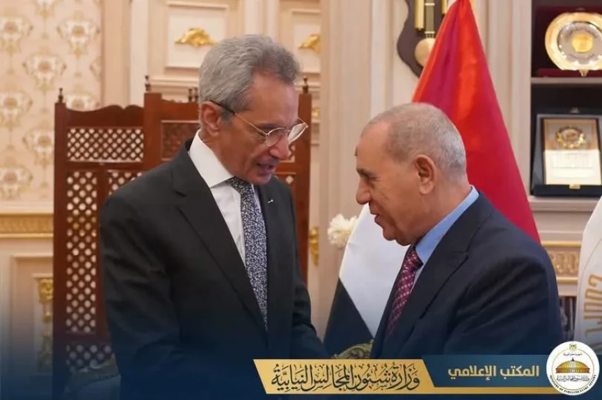 وزير شئون المجالس النيابية يُهنئ رئيس محكمة النقض ورئيس مجلس القضاء الأعلى بمناسبة توليه مهام منصبه