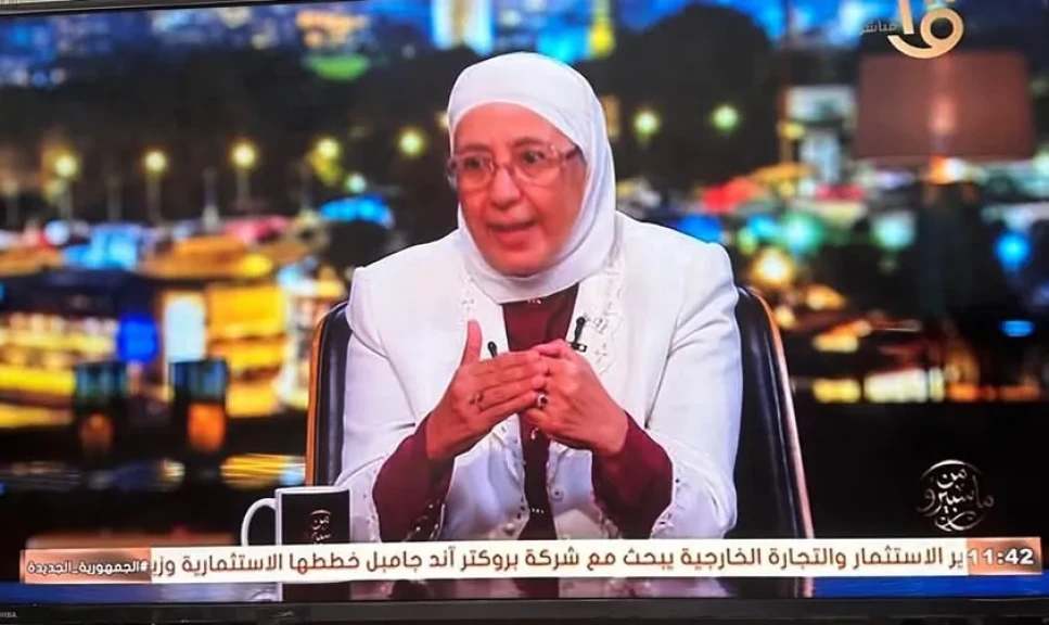 محمود سعد يفاجئ برنامج من ماسبيرو : أنا وعالمة الطب النووي علياء عبد الفتاح نتشارك في حب جمال عبد الناصر