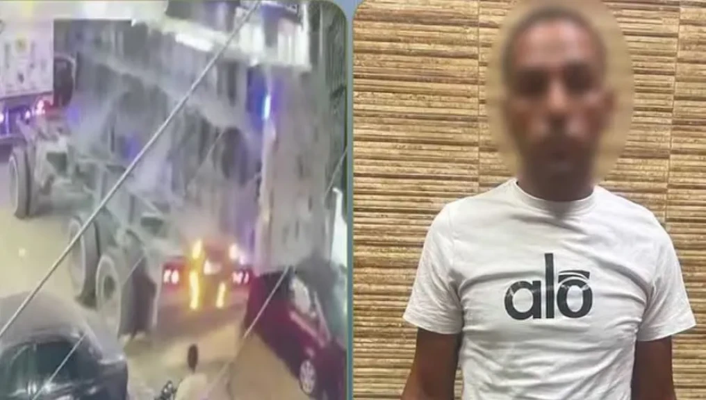 الداخلية: كشف ملابسات مقطع فيديو إنقلاب مقطورة إحدى سيارات النقل على سيارتين ملاكى بالفيوم