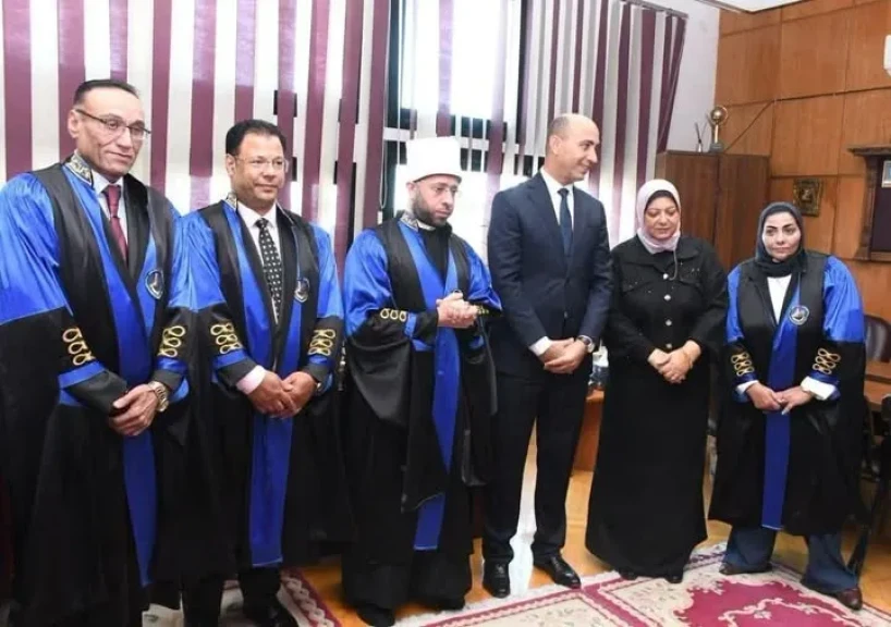 وزير الأوقاف يشارك في مناقشة رسالة ماجستير بجامعة دمنهور حول القراءات القرآنية وأثرها في تعدد المعاني التفسيرية