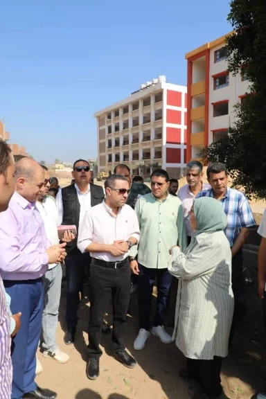 محافظ المنوفية يتفقد أعمال إحلال وصيانة  مدرسة شهداء 6 أكتوبر الإعدادية بجروان