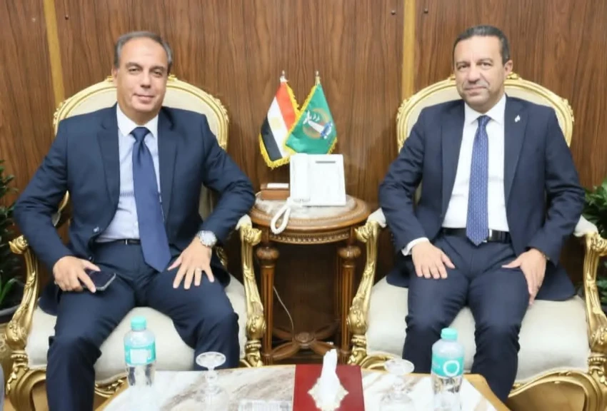 رئيس الوزراء: الحكومة تعمل على زيادة المخزون الاستراتيجي من المواد البترولية المتنوعة