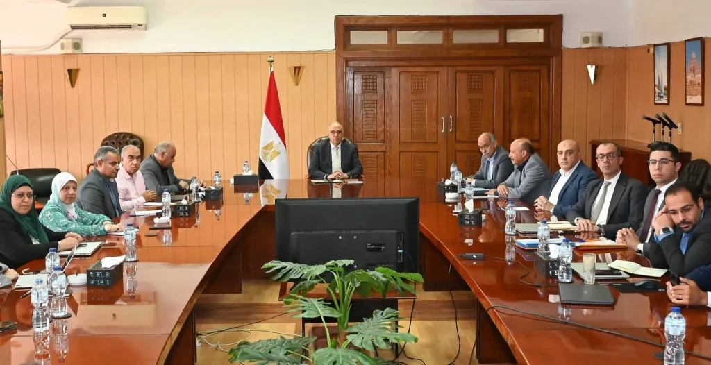 وزير الري يتابع إعداد منظومة رقمية متكاملة للتنبؤ والتخطيط وإدارة وتوزيع المياه
