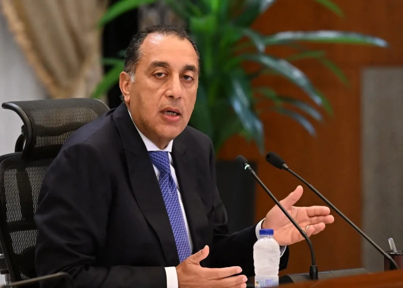 رئيس الوزراء: تأمين البدائل لضمان استقرار منظومة الطاقة بعد واقعة سفينتى ميناء دمياط