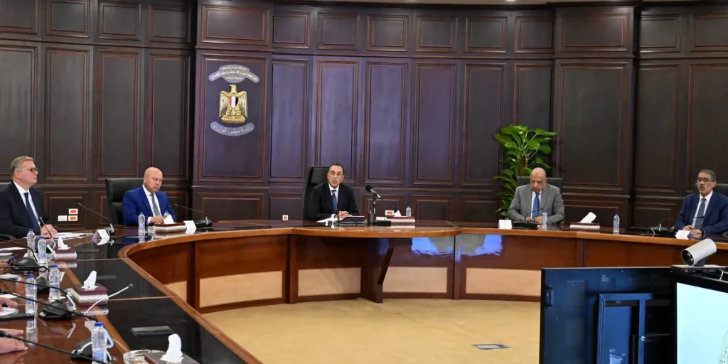 رئيس الوزراء يشرح التفاصيل الكاملة لما قامت به الدولة لمواجهة حادث دمياط أمس