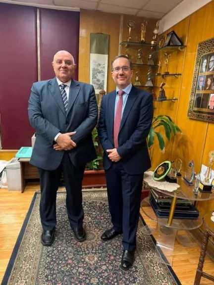 رئيس الإذاعة المصرية يستقبل السفير البريطاني لبحث أطر التعاون الإعلامي المشترك