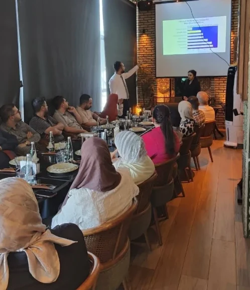 محاضرة علمية عن آخر مستجدات علاج وتشخيص حالات ارتجاع المريء المزمن فى كلية طب المستنصرية ببغداد