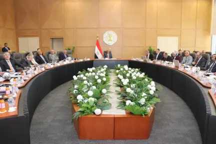 وزير الكهرباء والطاقة المتجددة يترأس إجتماع الجمعية العامة للشركة القابضة لكهرباء مصر