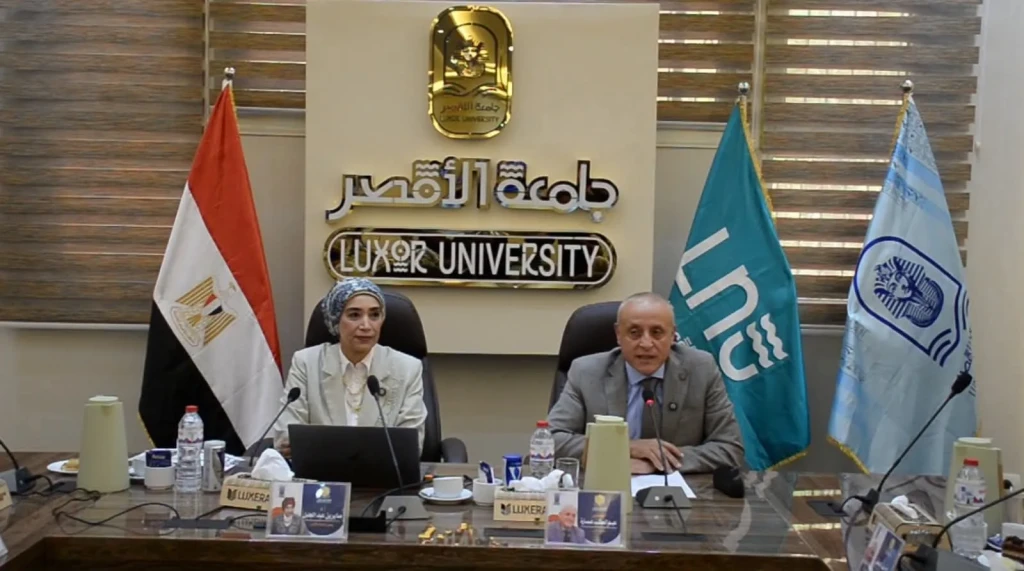 محافظ الأقصر ورئيس الجامعة يعلنان مصروفات الدراسة ونظام المنح بالجامعة الأهلية