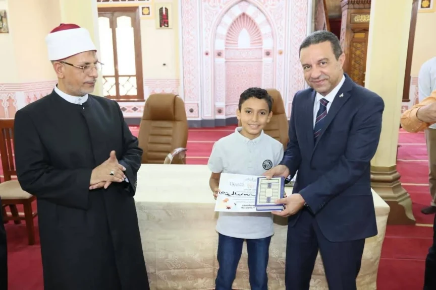 محافظ المنوفية يشهد احتفالية مديرية الأوقاف لتكريم حفظة القرآن الكريم