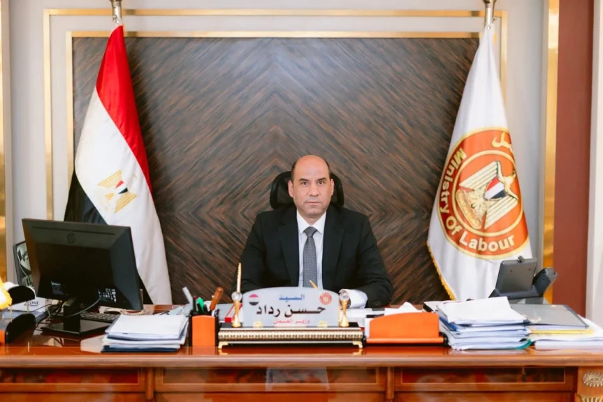 وزارة العمل تعلن عن 3070 فرصة عمل بمجموعة طلعت مصطفى