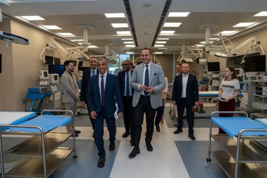 رئيس هيئة الرعاية الصحية يزور مدينة باشاك شهير تشام وساكورا الطبية ومستشفى جامعة كوتش
