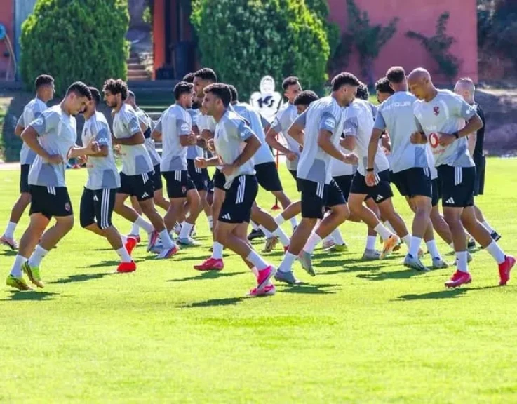 تدريبات متنوعة في مران الأهلي الصباحي