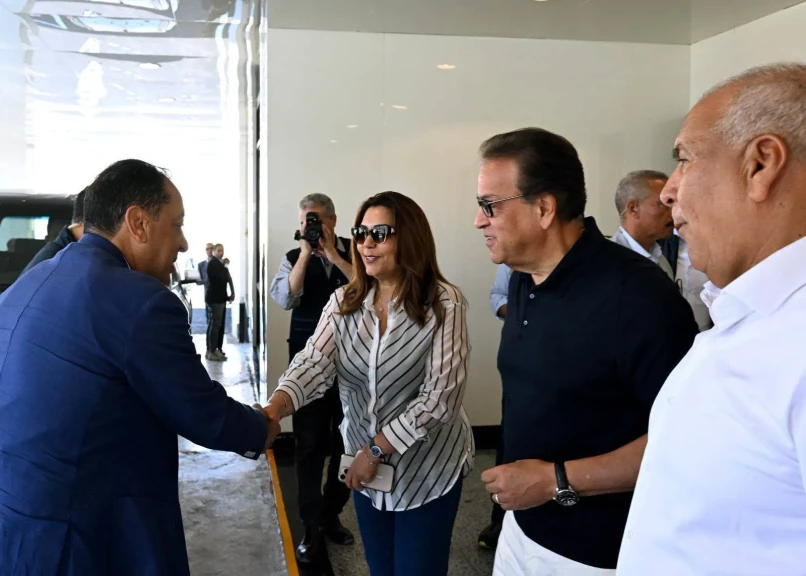 رئيس الوزراء يبدأ جولة موسعة لافتتاح وتفقد عدد من المشروعات الخدمية والتنموية بمحافظة مطروح