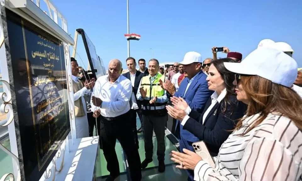 رئيس الوزراء يفتتح كوبري روميل بعد تطويره
