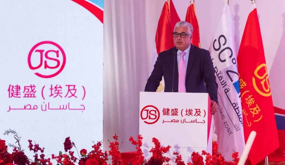 رئيس اقتصادية القناه يشهد وضع حجر أساس مشروع ”جاسان جروب” الصينية بالقنطرة غرب الصناعية