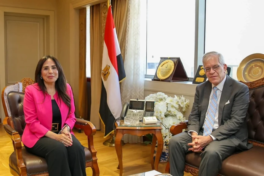 وزيرة الإسكان تستقبل القائم بأعمال السفير الأمريكي بالقاهرة