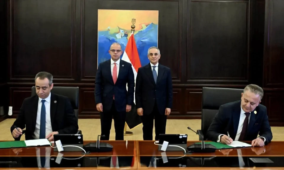 وزيرا العدل والاستثمار يشهدان توقيع بروتوكول تعاون بين الوزارتين لتبسيط الإجراءات والتيسير على المستثمرين ورقمنة الخدمات
