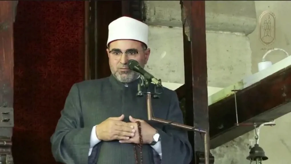 خطيب الجامع الأزهر: النداءات القرآنية في سورة الأحزاب تحمل رسائل للتقوى وبناء الأسرة والمجتمع
