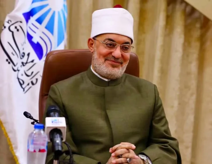 مفتي الجمهورية يشكر فضيلة الإمام الأكبر و الوزراء والعلماء وكبار رجالات الدولة على اطمئنانهم على حالته الصحية
