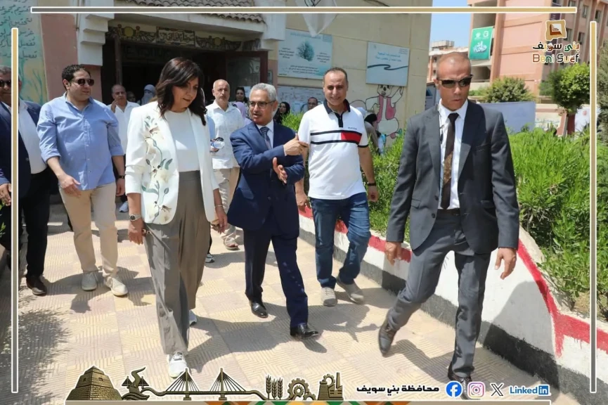محافظ بني سويف والسفيرة نبيلة مكرم يتفقدان القافلة الشاملة للتحالف الوطني ضمن المرحلة الثالثة من حملة «إيد واحدة