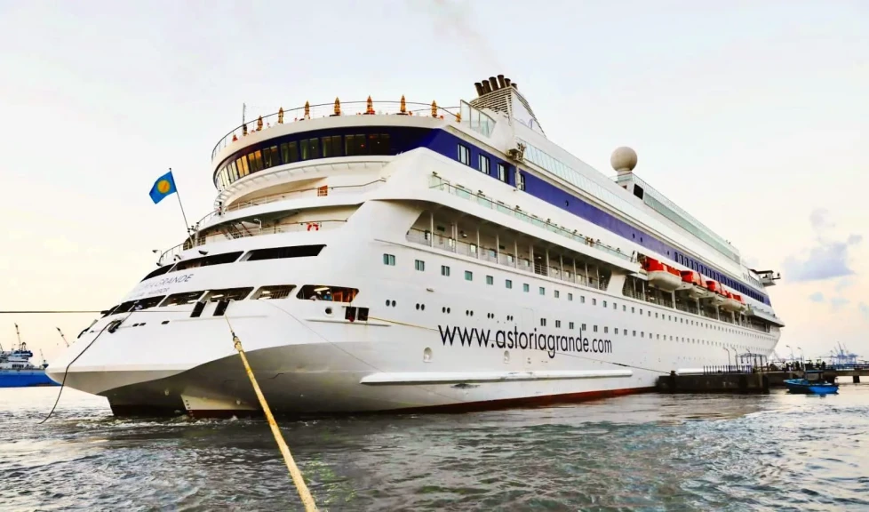 في زيارتها الأولى .. ميناء غرب بورسعيد يستقبل السفينة السياحية ASTORIA GRANDE