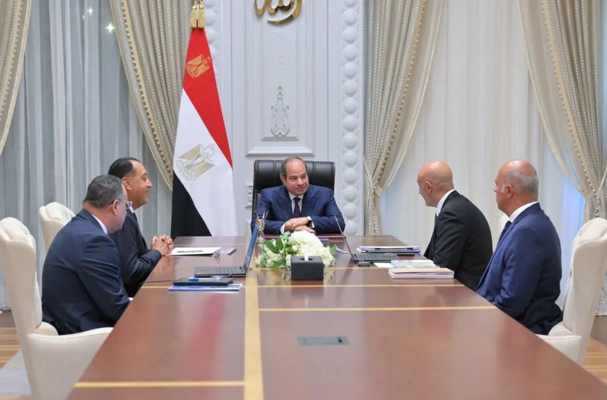 الرئيس السيسي يتابع الاستعدادات الجارية لبدء العام الدراسي الجديد وانتظام العملية التعليمية