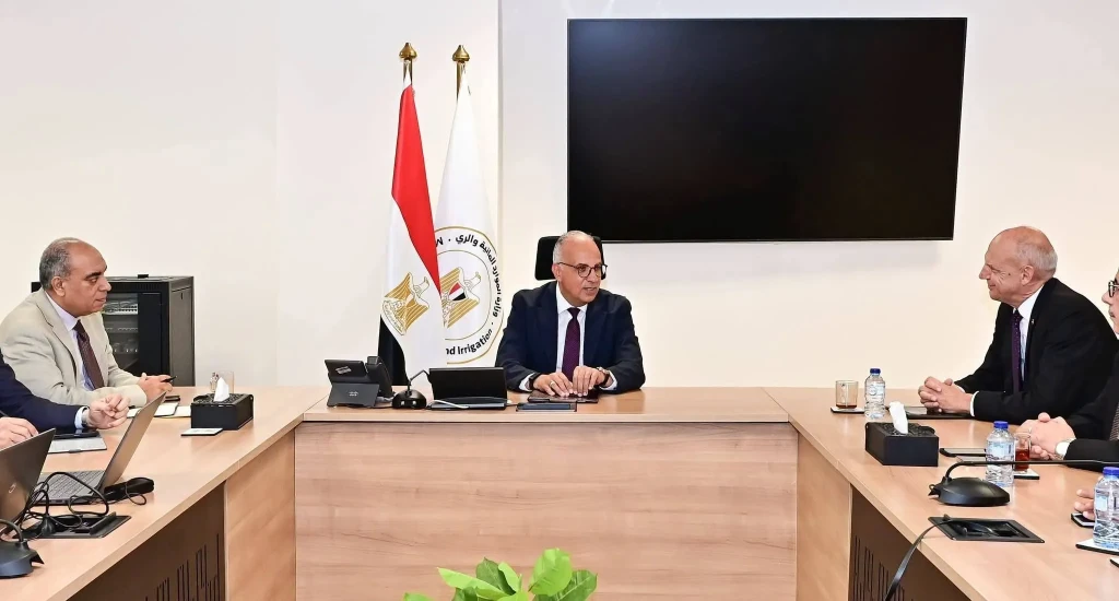 وزير الري يبحث مع شركة «إكسبوتك الدولية» تعزيز التكامل بين أسبوع القاهرة التاسع للمياه