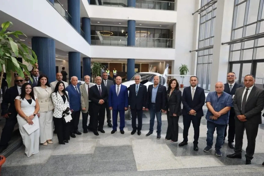 وزير النقل يتفقد فرع الأكاديمية العربية للعلوم والتكنولوجيا والنقل البحري بمدينة العلمين الجديدة