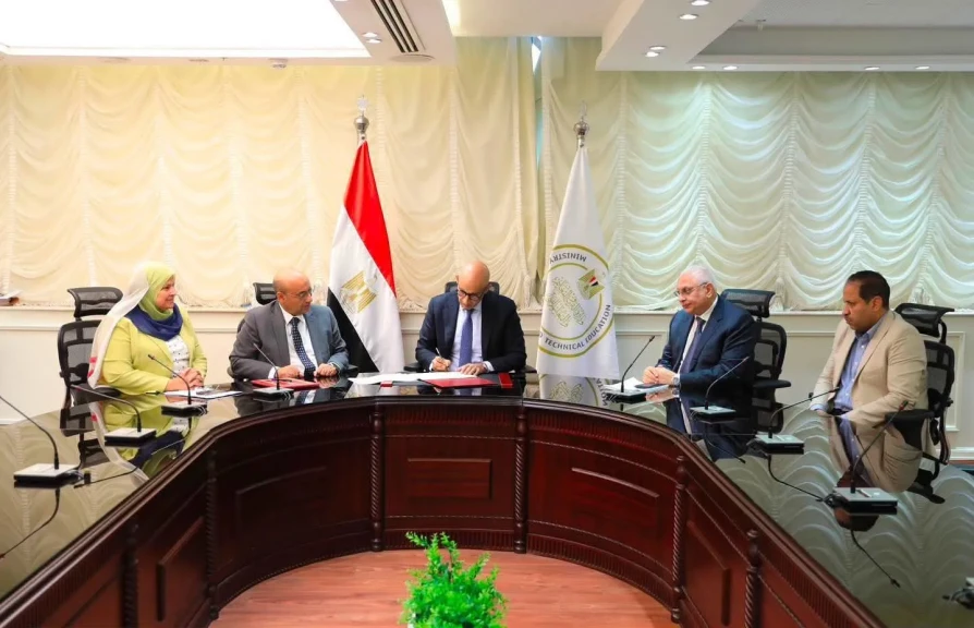 وزير التربية والتعليم يعتمد نتيجة الدور الثاني للدبلومات الفنية للعام الدراسي ٢٠٢٥ / ٢٠٢٦ بنسبة نجاح ٨٩,٤٩٪