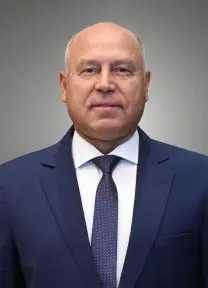 وزير النقل يهنئ فخامة الرئيس عبدالفتاح السيسي رئيس الجمهورية بمناسبة ذكرى المولد النبوي الشريف