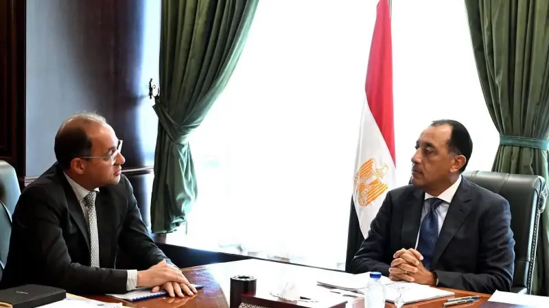 رئيس الوزراء يلتقي وزير المالية لمتابعة عدد من ملفات عمل الوزارة