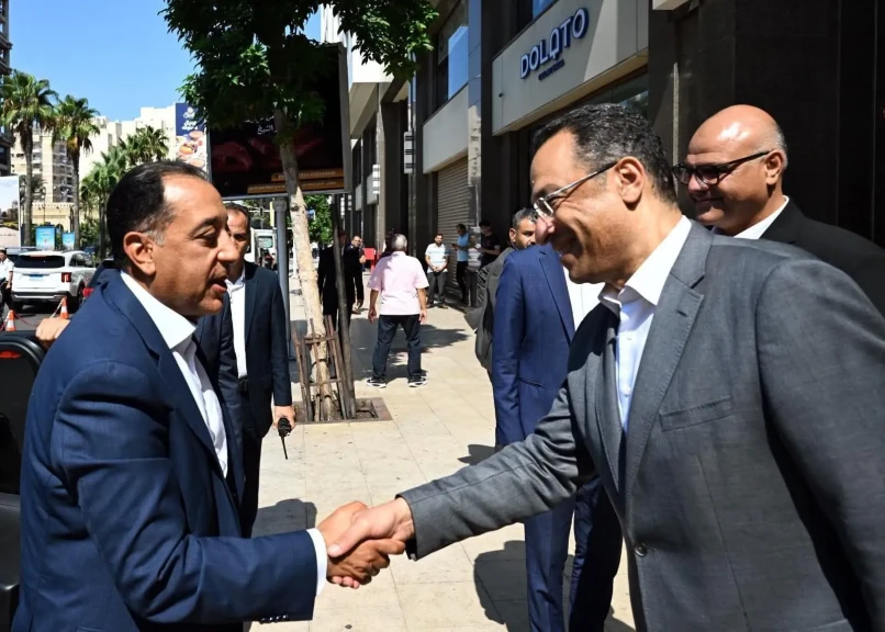 رئيس الوزراء يبدأ زيارة لعدد من كبرى الشركات العالمية العاملة في مجال صناعة التعهيد بالإسكندرية