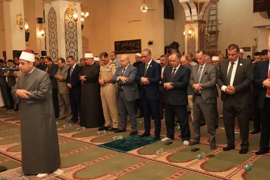 محافظ الجيزة يشهد احتفالية مديرية أوقاف الجيزة بذكرى المولد النبوي الشريف بمسجد المحروسة بالعجوزة