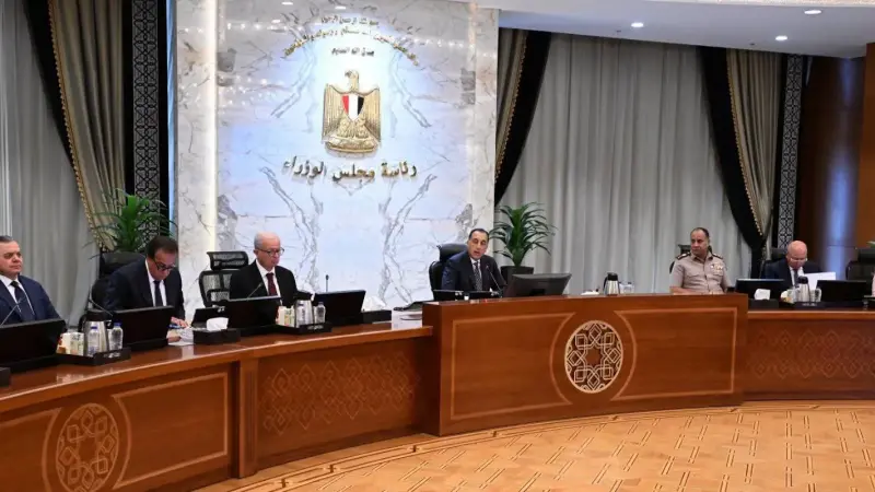 رئيس الوزراء يترأس الاجتماع الأسبوعي للحكومة