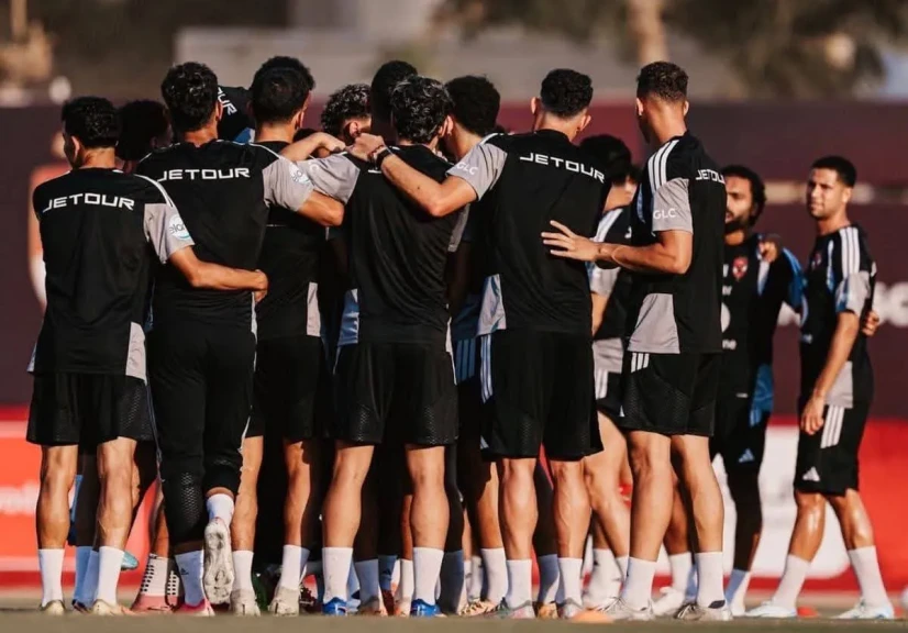 الأهلي يختتم استعداداته لمباراة زد  بدوريORA