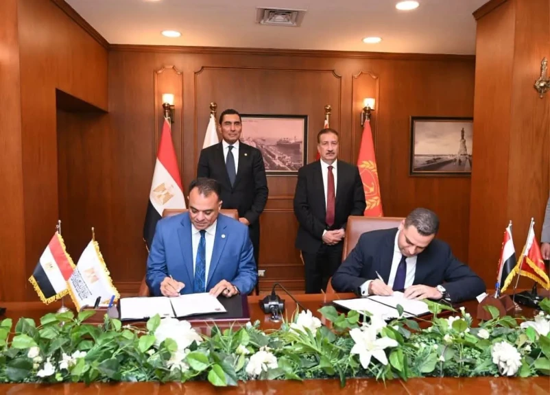 وزير الشباب والرياضة ومحافظ بورسعيد يشهدان توقيع بروتوكول تعاون لتعظيم الاستفادة من الأراضي غير المستغلة بمراكز الشباب والمنشآت الرياضية
