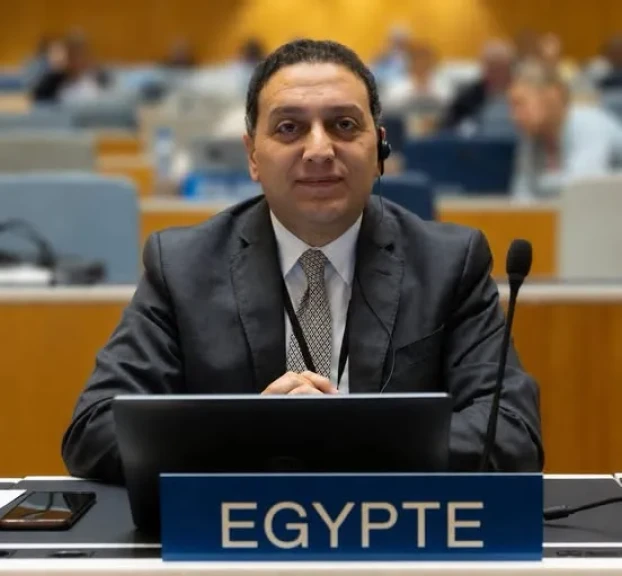 المستشار محمد عادل متحدثاً باسم رئاسة مجلس الوزراء