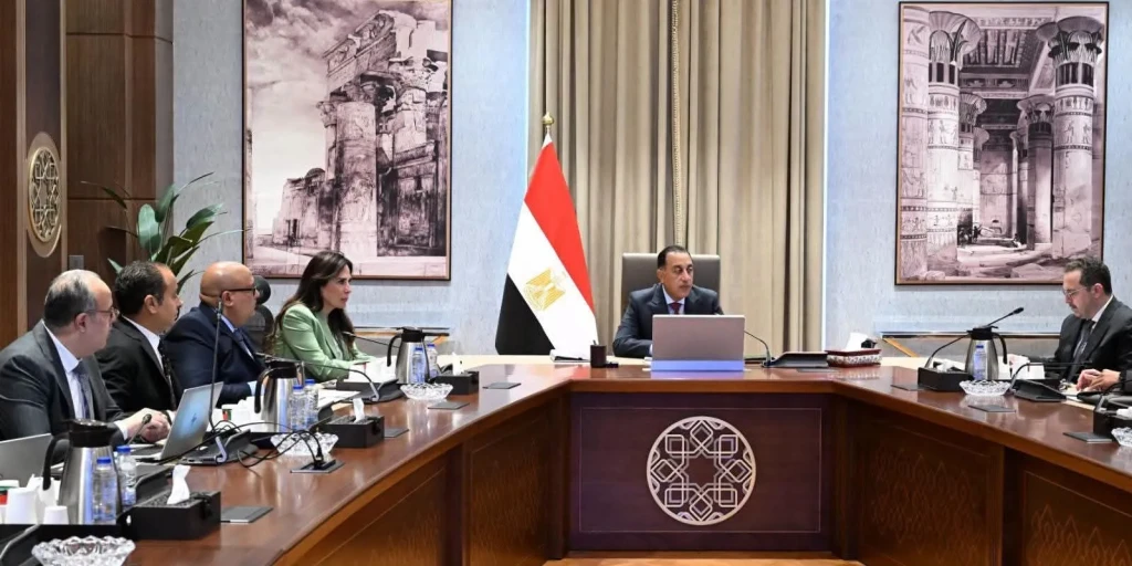 رئيس الوزراء يتابع جهود ضبط وتنظيم السوق العقارية تنفيذا لتكليفات  رئيس الجمهورية