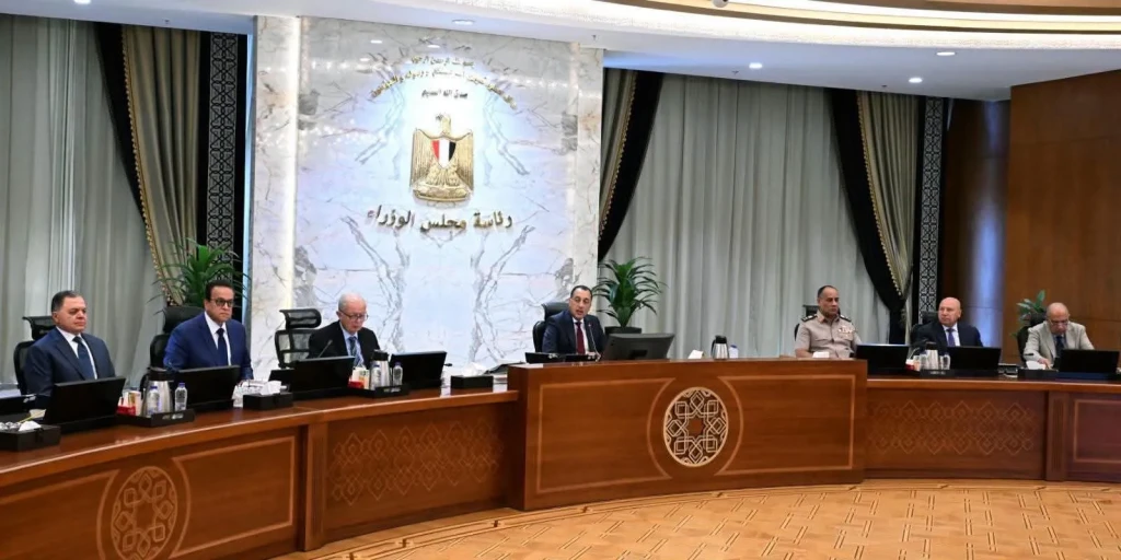 مدبولي: إقامة معارض ”أهلا مدارس” لتوفير احتياجات المواطنين من السلع والمستلزمات الأساسية بأسعار مناسبة