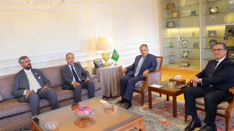 الأمين العام لجامعة الدول العربية يستقبل المكلف بتسيير شؤون وزارة الخارجية والتعاون الدولي بدولة ليبيا