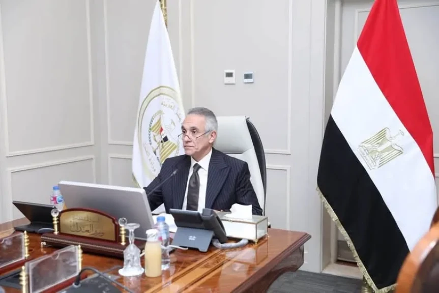 وزيرا العدل والتنمية المحلية والبيئة يشهدان بدء تشغيل 6 فروع توثيق في 5 محافظات بمجمعات الخدمات الحكومية بقري «حياة كريمة»