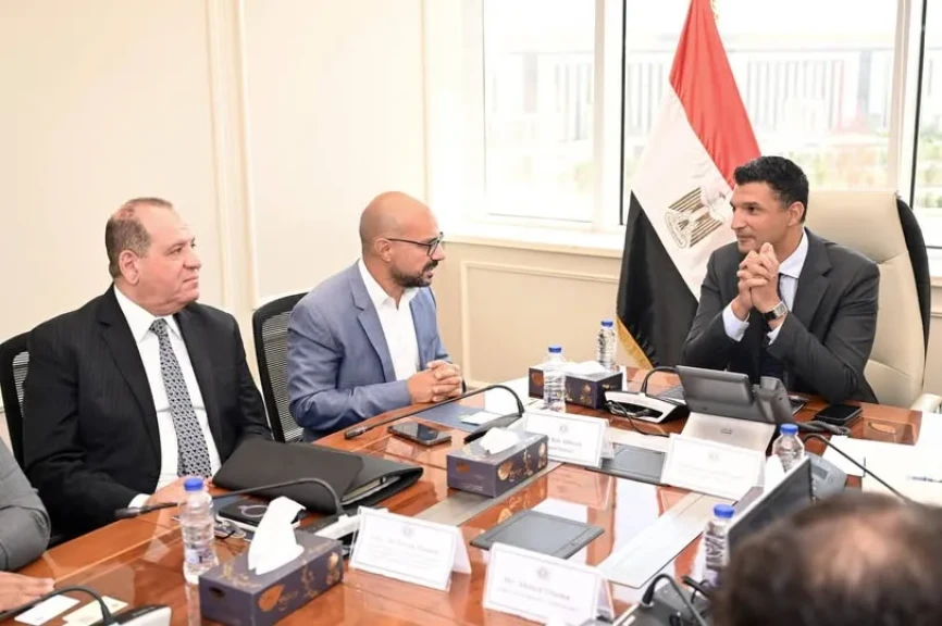 وزير الصناعة يبحث مع ممثلي شركة بيتي مصر للصناعات الغذائية موقف استثمارات الشركة حالياً وخططها المستقبلية للتوسع في السوق المصري