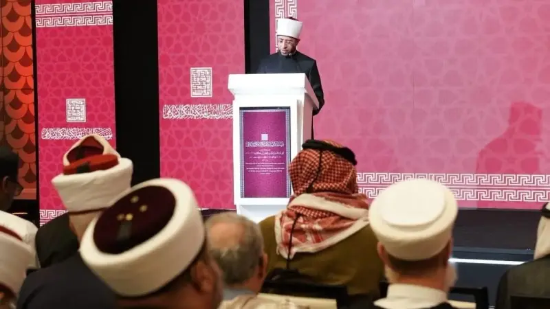 وزير الأوقاف يلقي البيان الختامي للمؤتمر التاسع عشر لمؤسسة آل البيت الملكية للفكر الإسلامي بالأردن