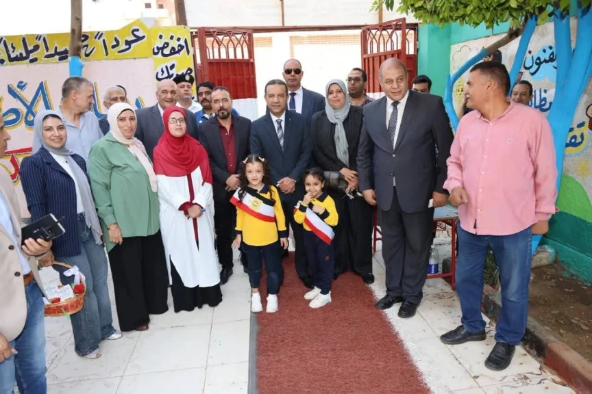 محافظ المنوفية يتفقد مدرستي قويسنا الحديثة للتعليم الأساسي وقويسنا الرسمية المتميزة للغات