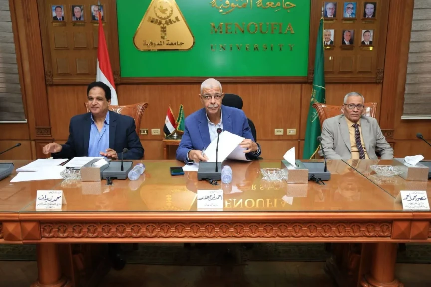 القاصد يتابع معدلات تنفيذ مشروعات جامعة المنوفية