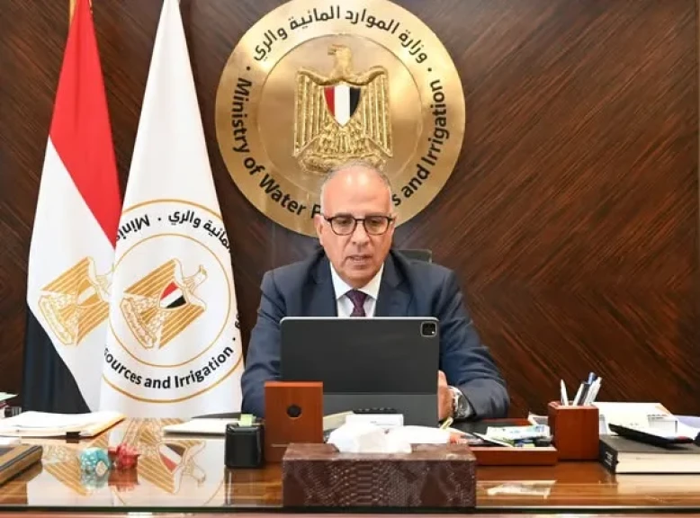 وزير الري يبحث مع المبعوث الفنلندي الخاص للمياه تحضيرات مؤتمر الأمم المتحدة للمياه ٢٠٢٦