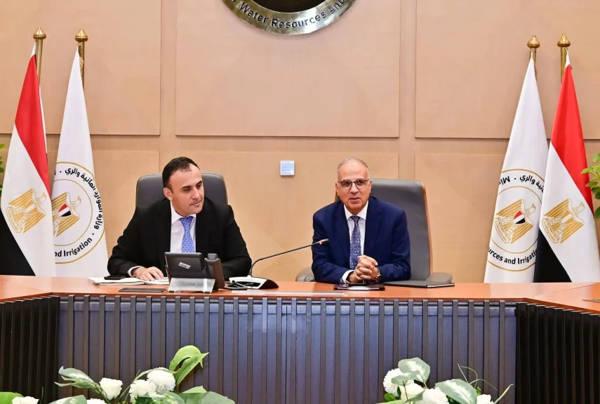 وزير الري يلتقي النائب الأول لرئيس مجلس الوزراء الأوزبكي والوفد المرافق له